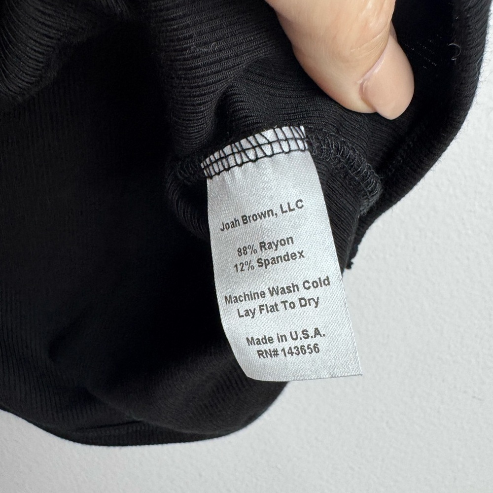 Joah Brown Black Square Neck CROPPED CAMI M/ L - Picture 6 of 6